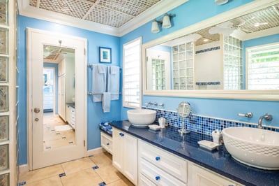 Luxury Villa Photo #21