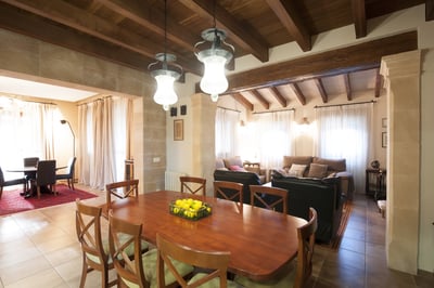Luxury Villa Photo #24