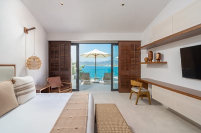 Luxury Villa Photo #20