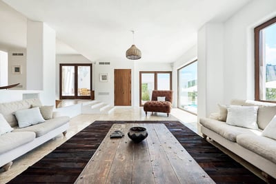 Luxury Villa Photo #16