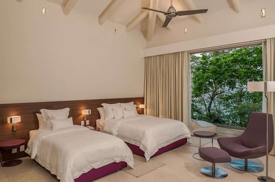Luxury Villa Photo #19