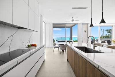 Luxury Villa Photo #18