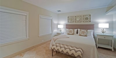 Luxury Villa Photo #17