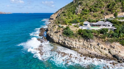 Luxury Villa Photo #25