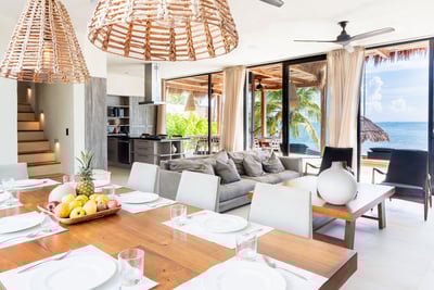 Luxury Villa Photo #19