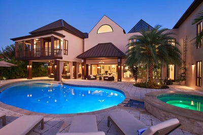 Luxury Villa Photo #3