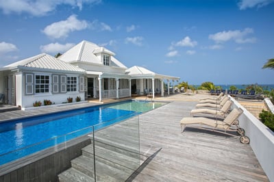 Luxury Villa Photo #2
