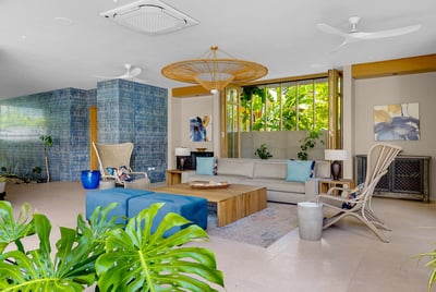 Luxury Villa Photo #21