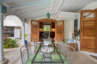 Luxury Villa Photo #9