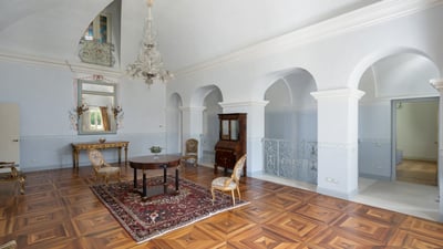 Luxury Villa Photo #30