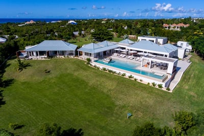 Luxury Villa Photo #47