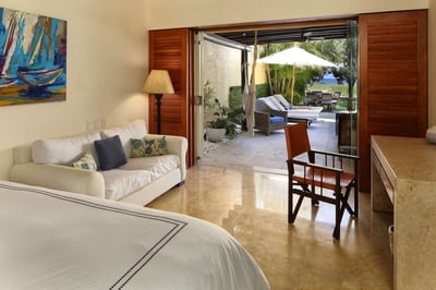 Luxury Villa Photo #26