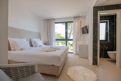 Luxury Villa Photo #46