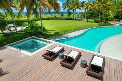 Luxury Villa Photo #8