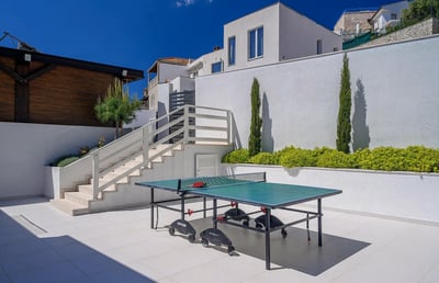 Luxury Villa Photo #25
