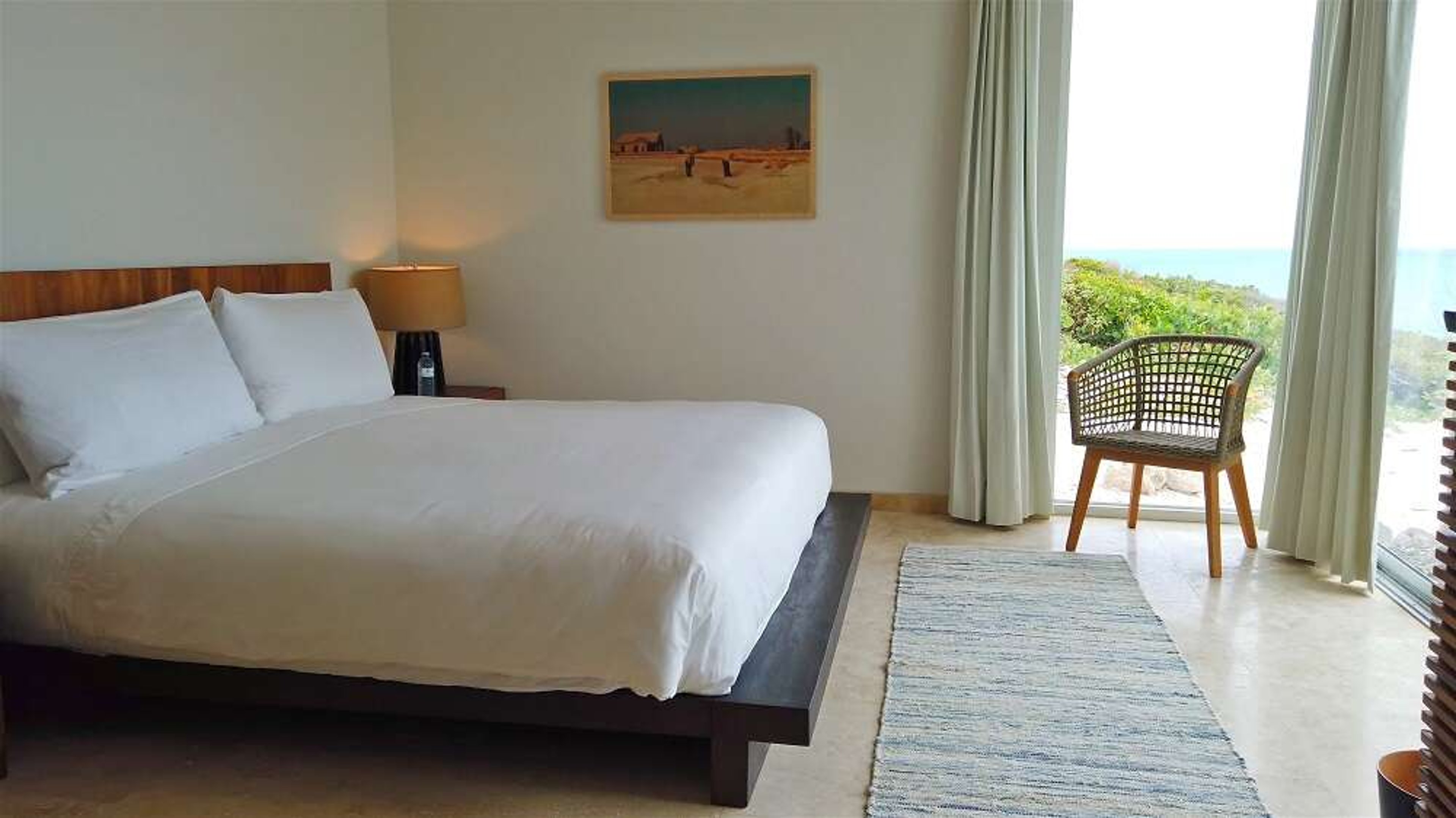 Three Bedroom Oceanfront Coral Villa - 13