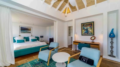 Luxury Villa Photo #38