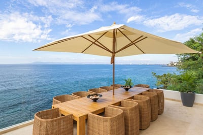 Luxury Villa Photo #11