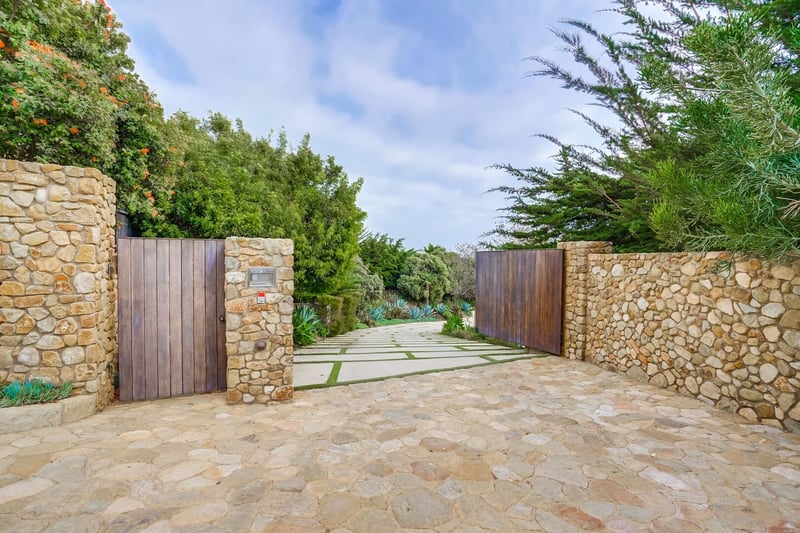 Beachview Ellice Malibu