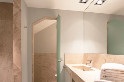 Luxury Villa Photo #25