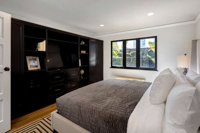 Luxury Villa Photo #23
