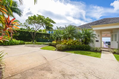 Luxury Villa Photo #41