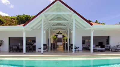 Luxury Villa Photo #23