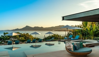 Luxury Villa Photo #3