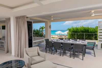 Luxury Villa Photo #7