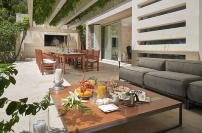 Luxury Villa Photo #10