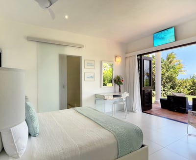 Luxury Villa Photo #19