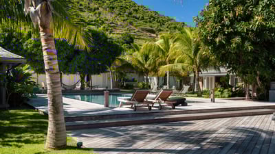 Luxury Villa Photo #16