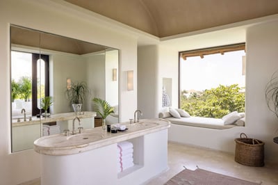 Luxury Villa Photo #32