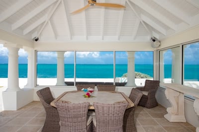 Luxury Villa Photo #12
