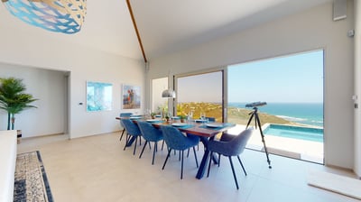Luxury Villa Photo #19