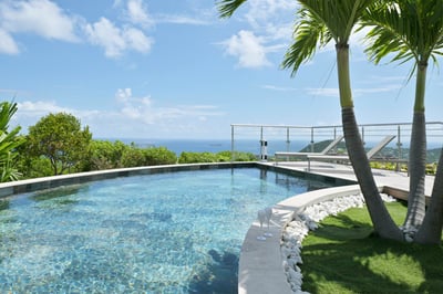 Luxury Villa Photo #5