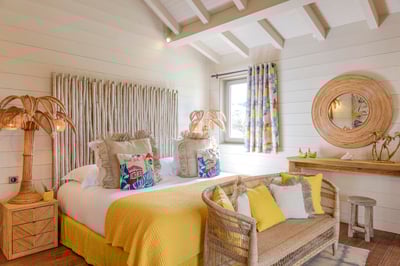 Luxury Villa Photo #9