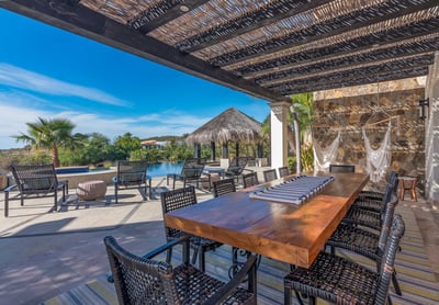 Luxury Villa Photo #9