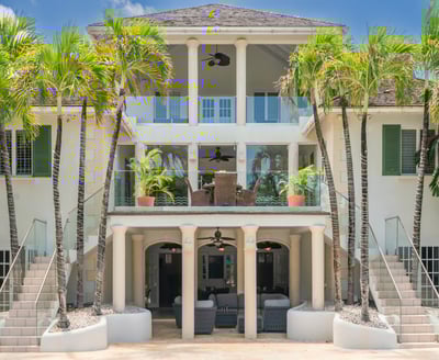 Luxury Villa Photo #6