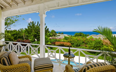 Luxury Villa Photo #3