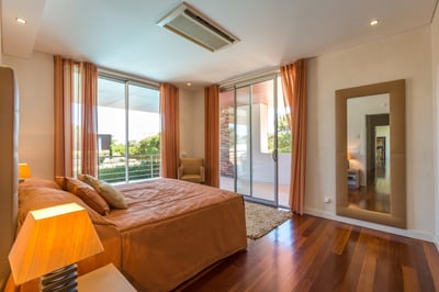 Luxury Villa Photo #21