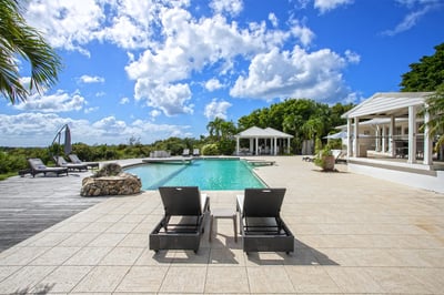 Luxury Villa Photo #8