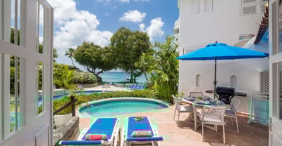 Luxury Villa Photo #3