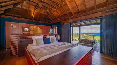 Luxury Villa Photo #50