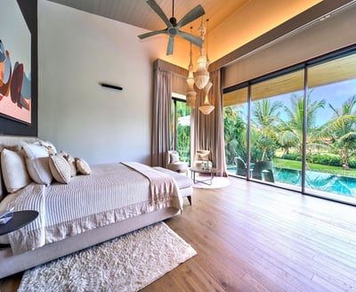 Luxury Villa Photo #45