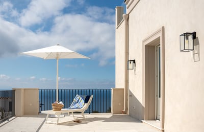 Luxury Villa Photo #16