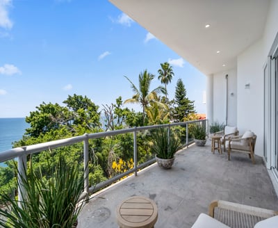 Luxury Villa Photo #47