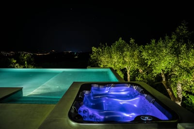 Luxury Villa Photo #5