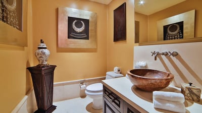 Luxury Villa Photo #23
