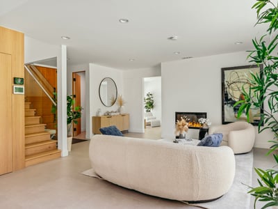 Luxury Villa Photo #8